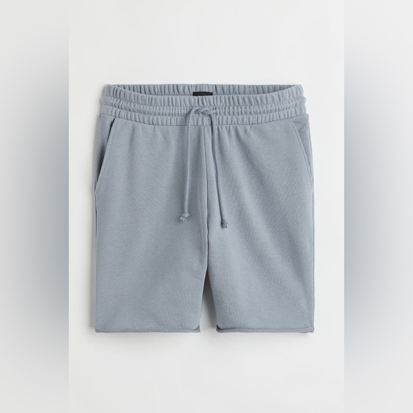 NWT H&M Men’s Regular Fit Sweatshorts - Picture 3 of 7